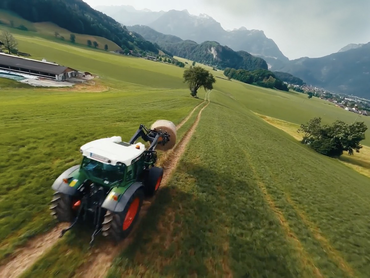 PfofiLine FZ mit Großballengabel HS